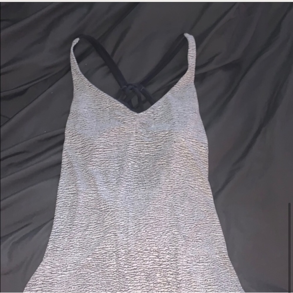 Lululemon 2 in 1 tank